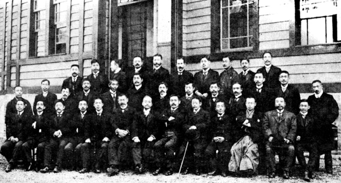 Љw3LOʐ^BNbNΑ唻ʐ^ʉʂŏo܂B